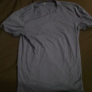 Old navy athletic tshirt